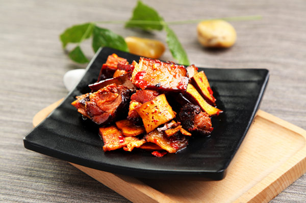 餐饮加盟创业应该注意哪些方面？没有经验的应该怎么操作？