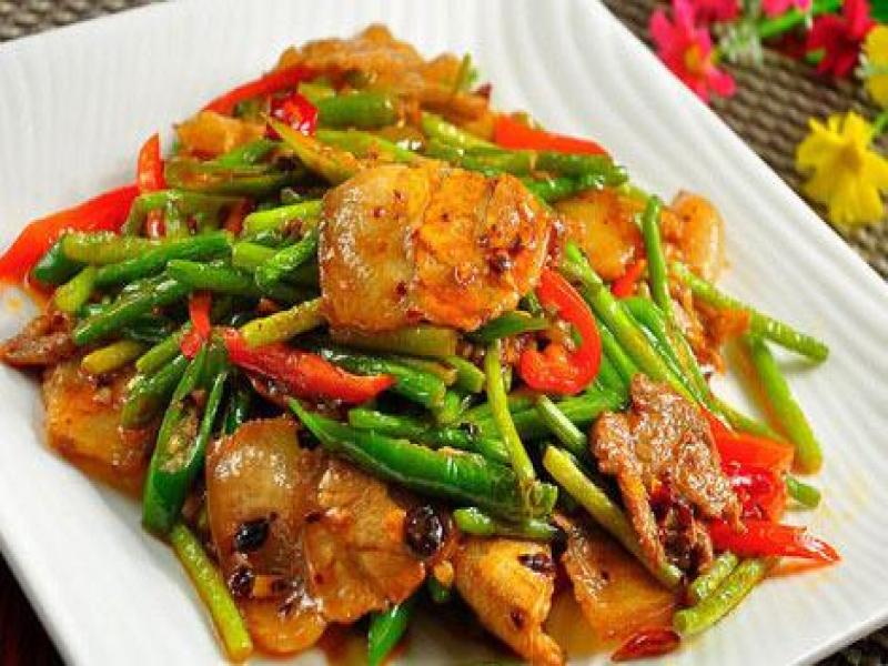 加盟湘当有饭餐饮加盟，轻松致富奔小康！